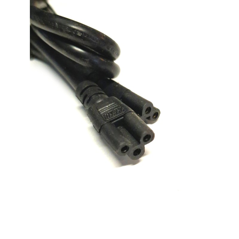 Kabel do połączenia opraw do świetlówki Reptile Systems 2.5A 250V 3pin | Akcesoria | Vantis Terra Kabel do połączenia opraw do świetlówki Reptile Systems 2.5A 250V 3pin | Akcesoria | Vantis Terra